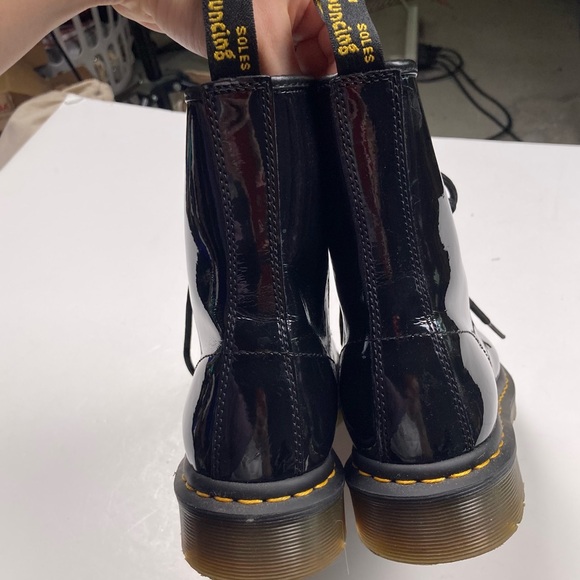 DR. MARTENS 1460 Womens Black Patent Leather Lace Up Boots - Picture 7 of 11